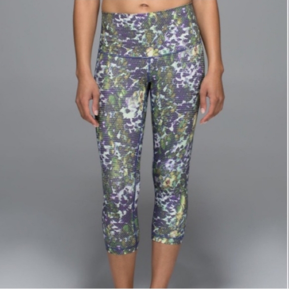 Lululemon Wunder Under Crop II High Rise Leggings Full-On Luxtreme Flor Size  4 - Picture 4 of 16